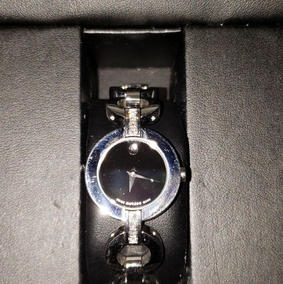 Beautiful Watch - Picture 7 of 7